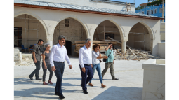 Kaymakam Cinbir ve Vakıflar Bölge Müdürü Develi Alaaddin Camii Restorasyon Çalışmasını İnceledi