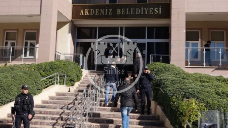 Akdeniz Belediyesi'ne Kayyum Atandı!